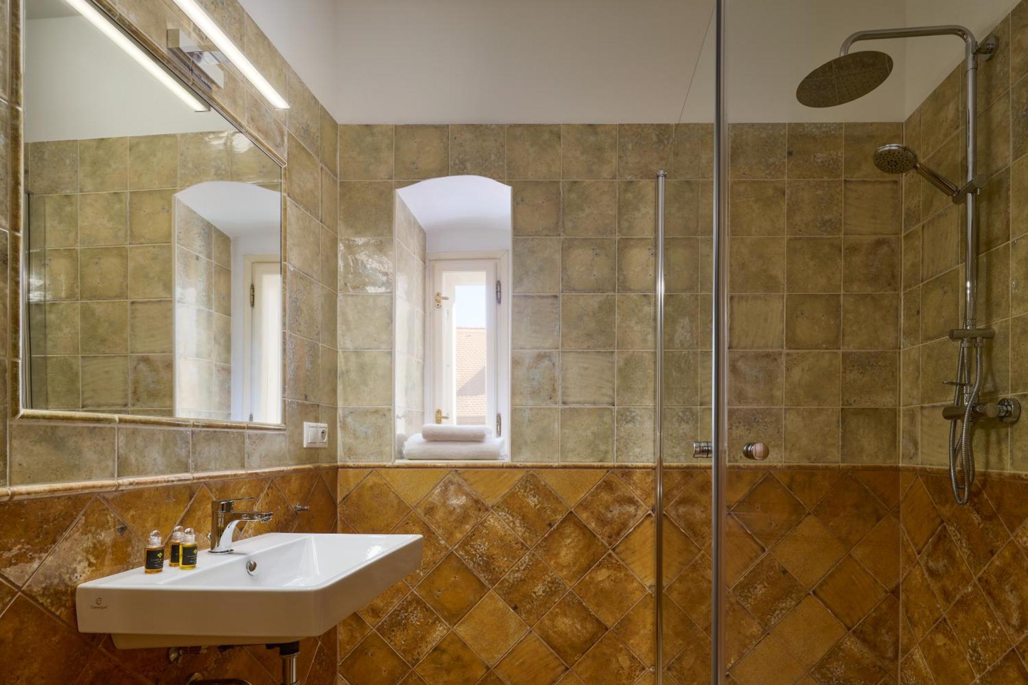 Hotel Latran House 71 By Kh Czeski Krumlow Zewnętrze zdjęcie